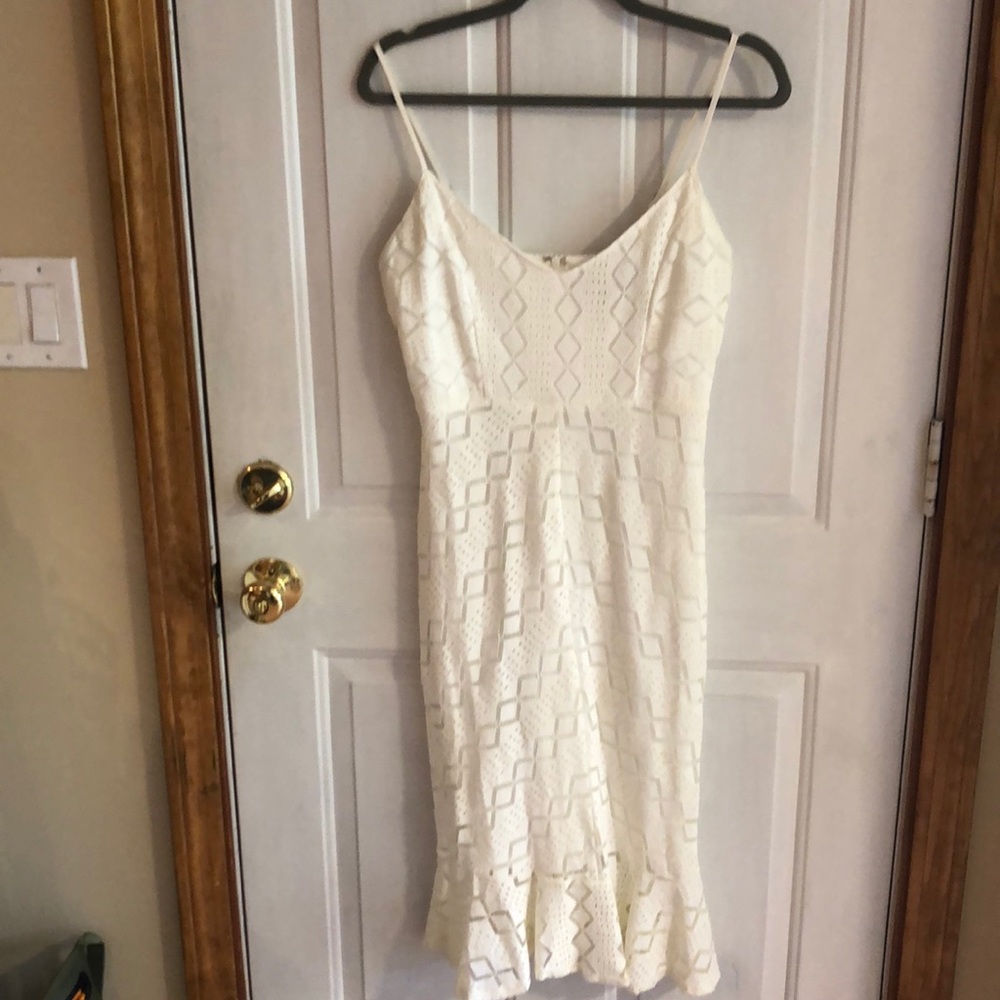 Lulu’s white patterned spaghetti strap dress (M)